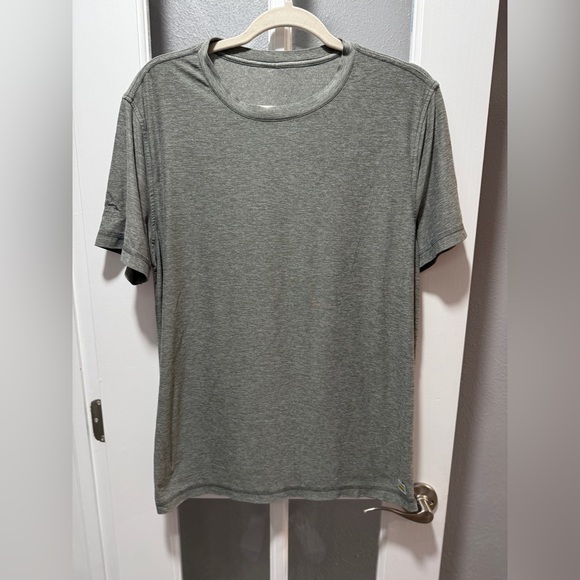 Vuori Strato Tech Tee-Men's Performance Shirt - Picture 4 of 8